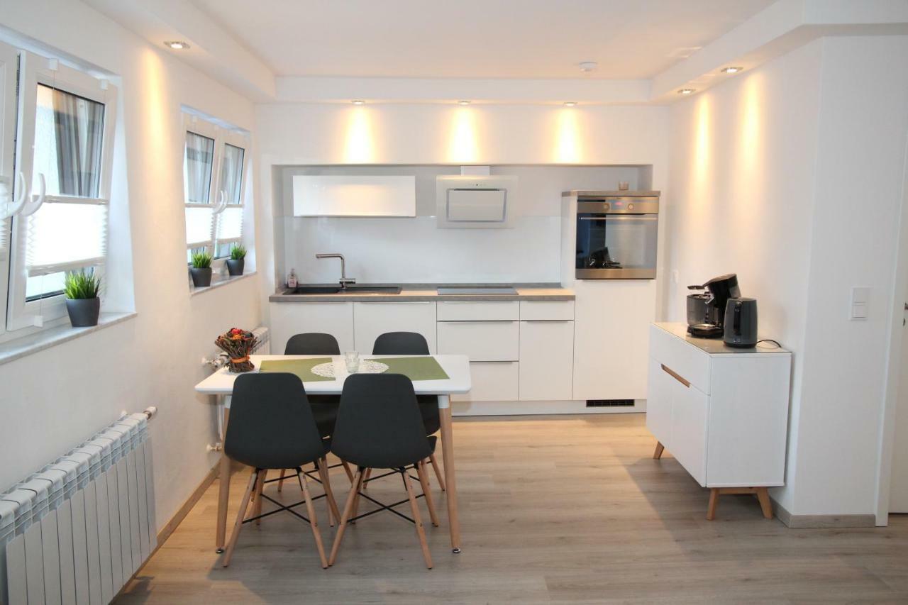Neue Und Moderne Ferienwohnung Mülheim an der Ruhr Exterior foto